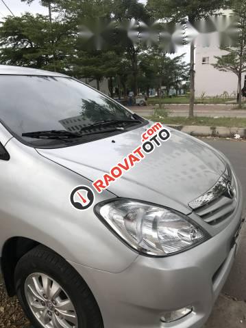 Bán xe Toyota Innova G sản xuất 2009, màu bạc xe gia đình, 382tr-1