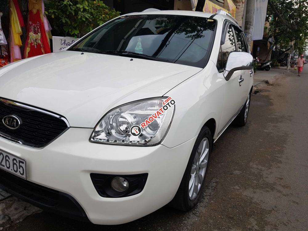 Cần bán lại xe Kia Carens đời 2014, mới 95%, giá tốt 405tr-0