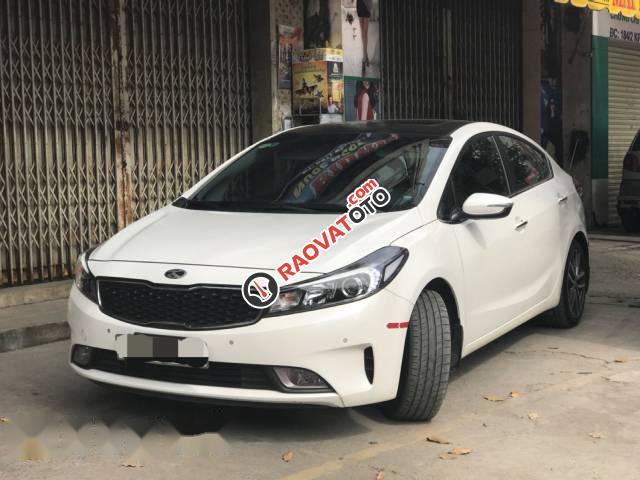 Bán ô tô Kia Cerato đời 2016, màu trắng, 600 triệu-4