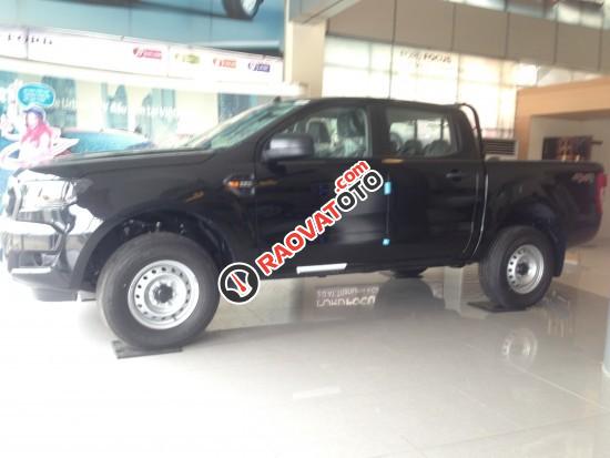 Bán xe Ford Ranger XL 4x MT màu đen phiên bản kính mở điện, hỗ trợ trả góp 80% giá trị xe nhanh gọn-1