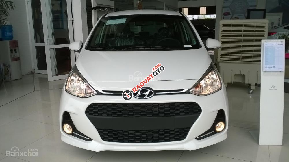 Bán ô tô Hyundai Grand i10 đời 2017, màu trắng, giá chỉ từ 309tr-0