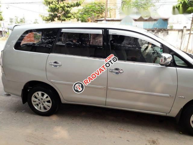 Bán Toyota Innova năm 2009, xe đẹp-0