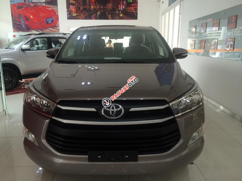 Bán Toyota Innova 2.0E MT đời 2018, giao ngay, khuyến mãi đến 45 triệu-0