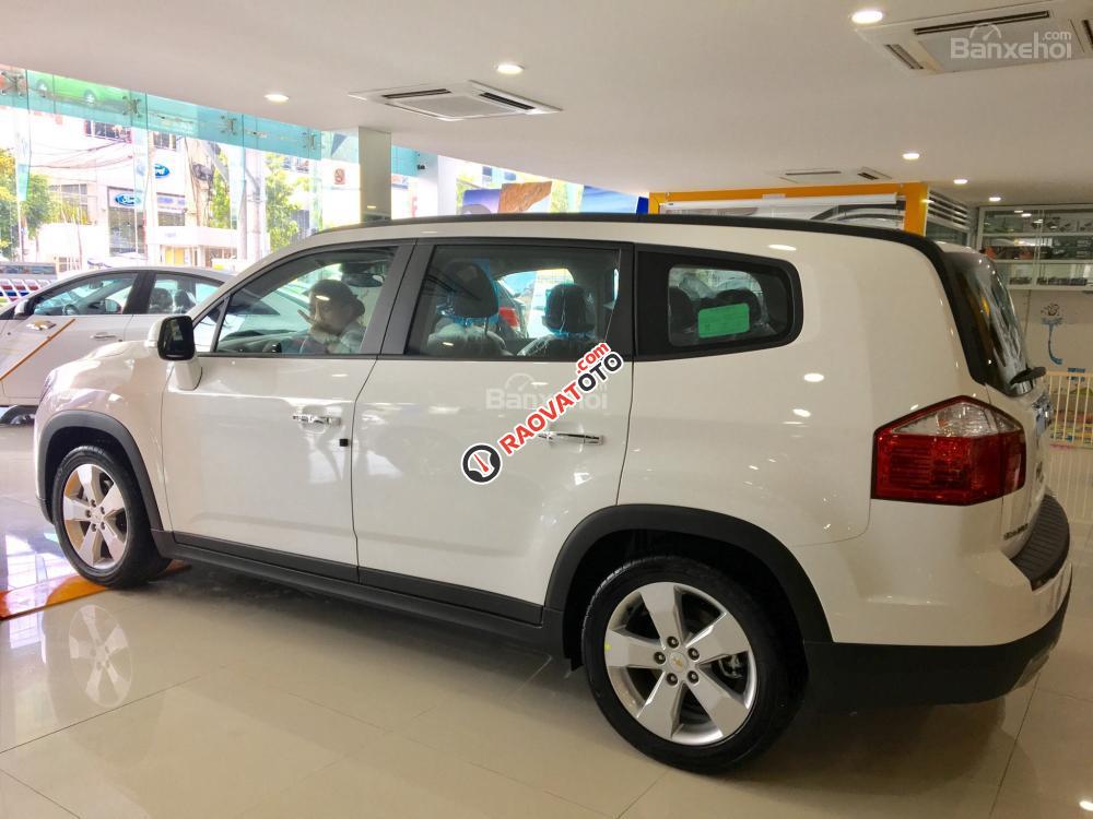 Bán Chevrolet Orlando số sàn mới, màu trắng, trả góp, có xe giao ngay, thủ tục nhanh gọn- ĐT: 09.386.33.586-0