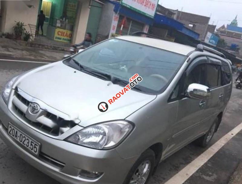 Bán xe Toyota Innova G đời 2008, màu bạc xe gia đình-1