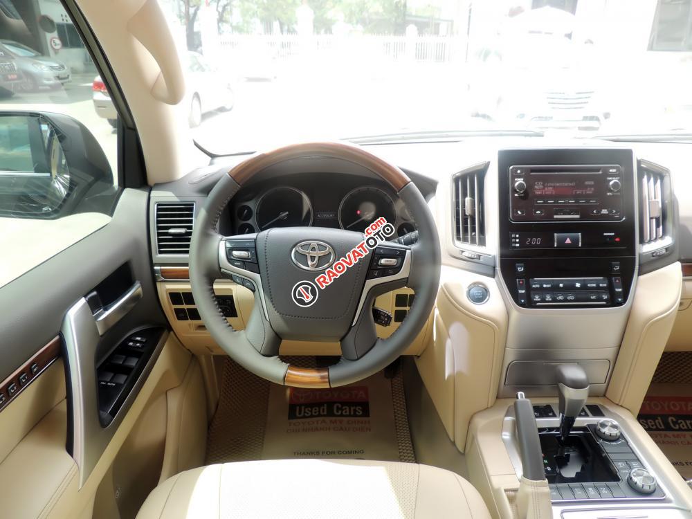 Toyota Landcruiser đen, full option, 2017 - Cập nhật lô xe tháng 4 - Đại Lý Toyota Mỹ Đình/ hotline: 0973.306.136-3