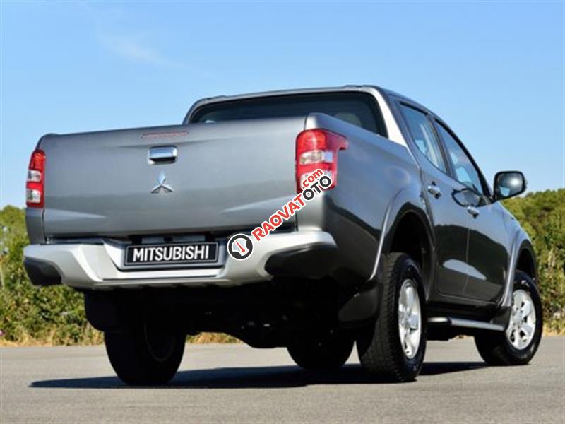 Mitsubishi Triton 2017 nhập khẩu nguyên chiếc chỉ cần 200 triệu là có thể đưa xe về nhà hotline 0911371737-3