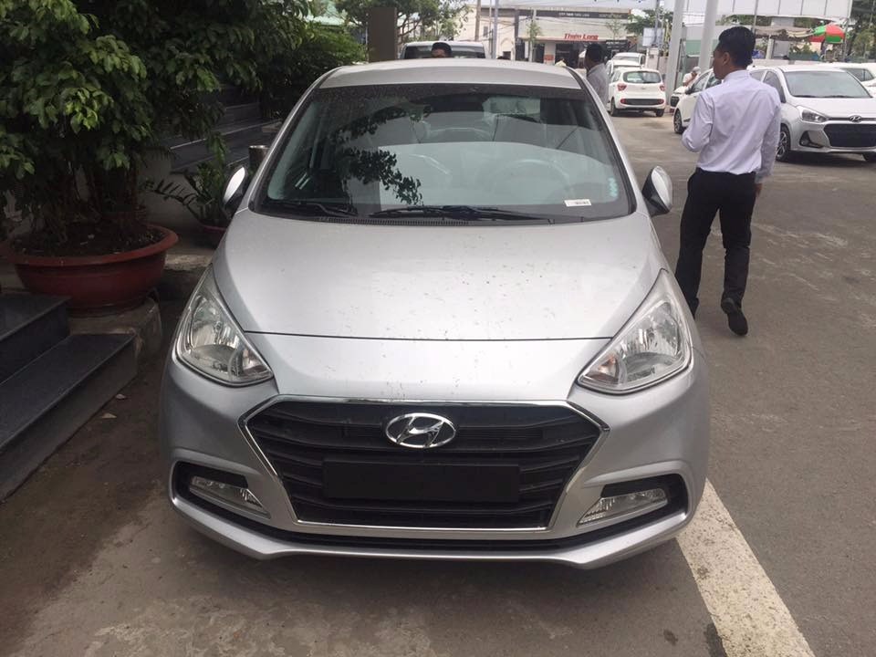 Cần bán xe Hyundai Grand i10 2017, màu trắng, nhập khẩu chính hãng-5