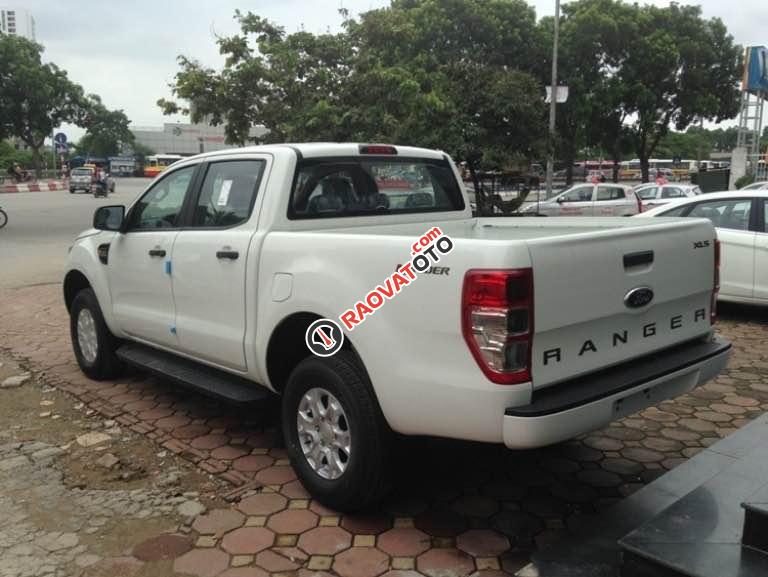 Bán Ford Ranger XLS 4x2 AT mới tại Phú Thọ, màu trắng, nhập khẩu giá bán cạnh tranh-2