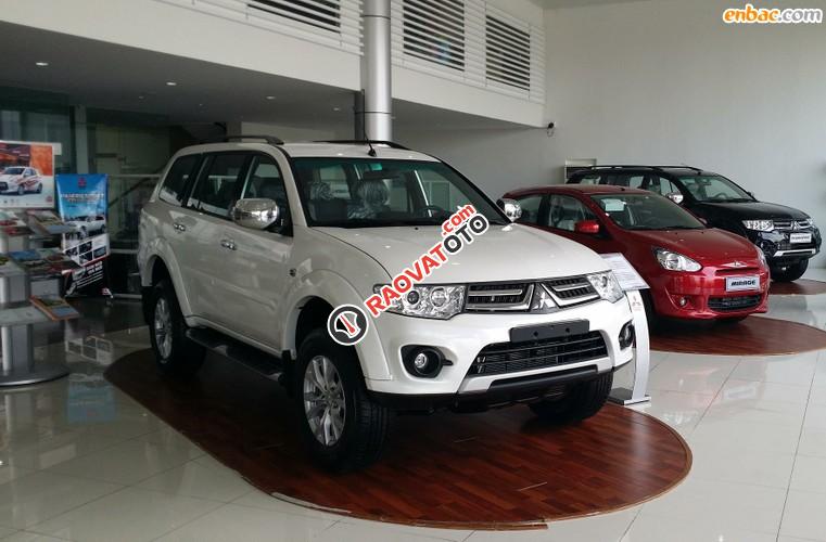 Bán xe Pajero Sport 1 cầu MT, LH Quang 0905596067 giá tốt-1