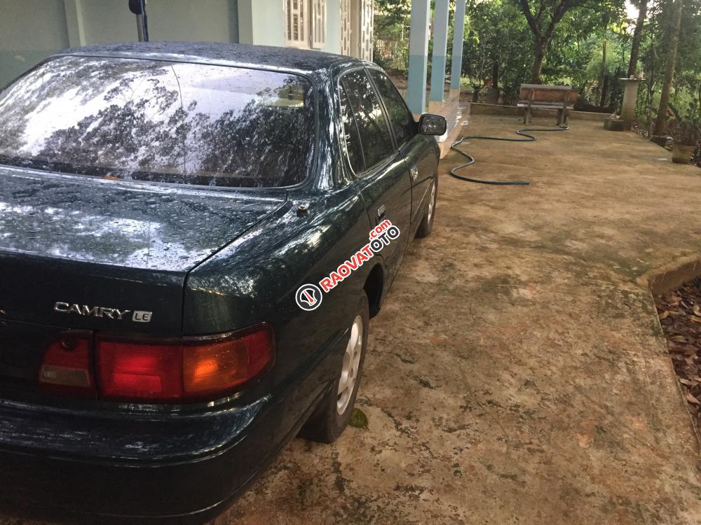 Bán xe Toyota Camry Le sản xuất 1995-4