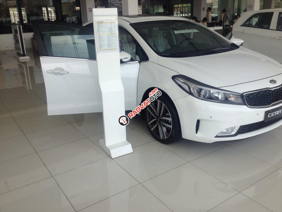 Bán Kia Cerato 2018 số sàn Full Options, giá hấp dẫn, trả góp chỉ với 200tr-5