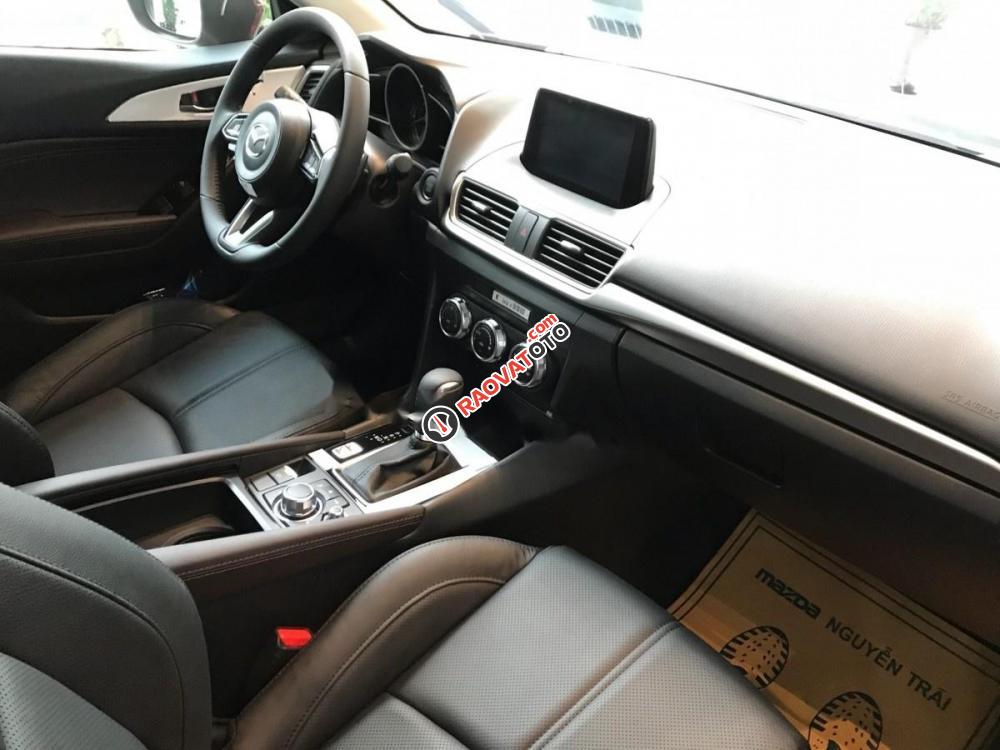 Bán ô tô Mazda 3 1.5L Facelift đời 2017, màu xanh lam-4