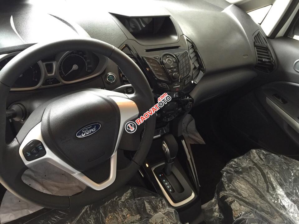 Mua xe Ford Ecosport Titanium SVP 2017 hỗ trợ vay 80%/6 năm. LH: 093 1234 768-5