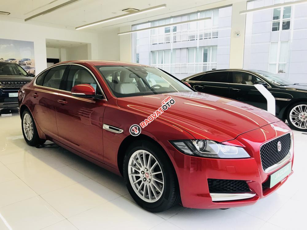 Jaguar XF Pure, xe nhập Anh, phân khúc Mercedes E-Class, BMW 5 Series & Audi A6 - Đừng bỏ lỡ-4