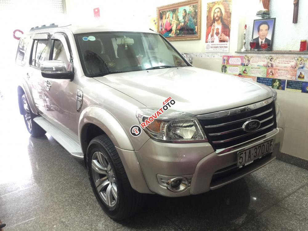 Ford Everest 2012 số sàn, màu hồng phấn, 595tr-2