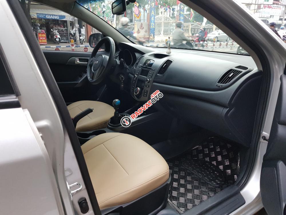 Bán xe Kia Forte SX 2010, số tay, fix 325tr-9