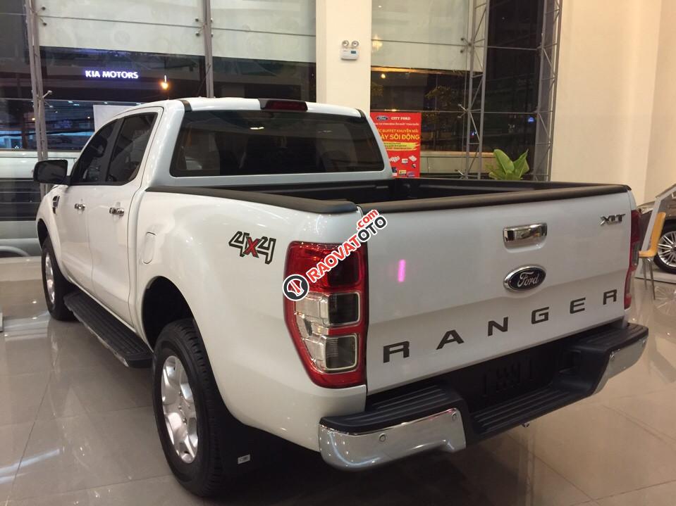 Cần bán xe Ford Ranger XLT năm 2016, màu trắng, nhập khẩu chính hãng giá tốt-4