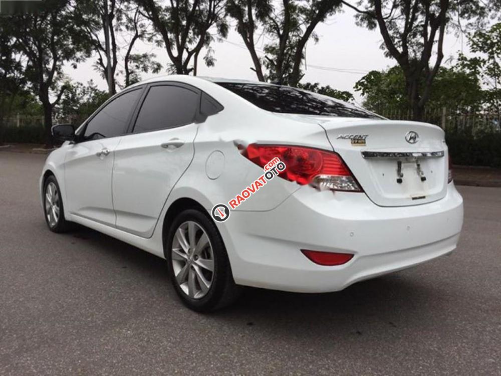 Bán Hyundai Accent 1.6AT GDi sản xuất 2011, màu trắng, nhập khẩu-4