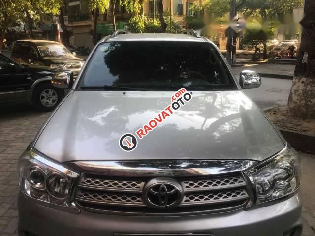 Bán xe Toyota Fortuner 2.7V sản xuất 2011, màu bạc xe gia đình, 545 triệu-3