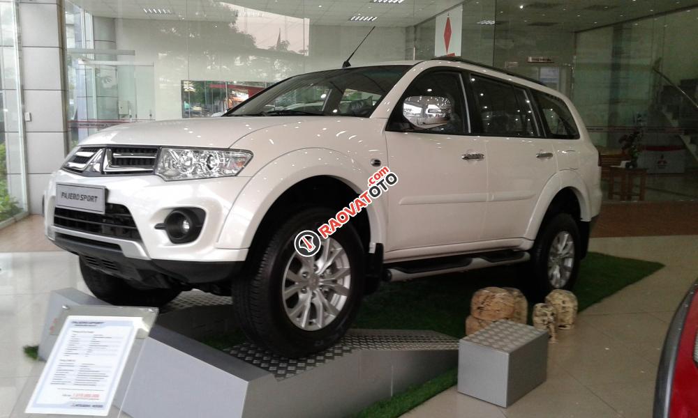 Bán xe Pajero Sport 1 cầu MT, LH Quang 0905596067 giá tốt-4