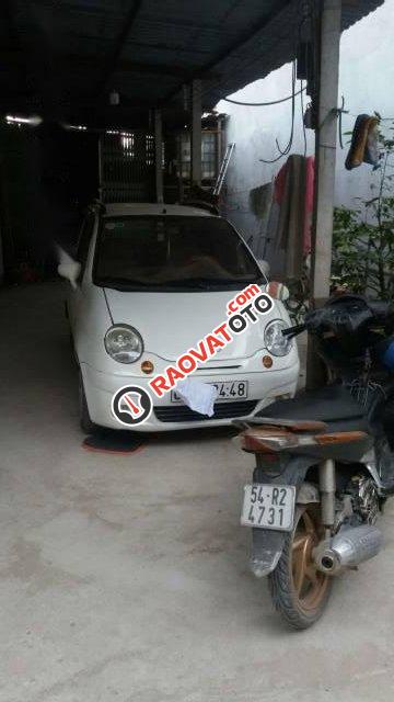 Bán xe Daewoo Matiz đời 2002, màu trắng-1