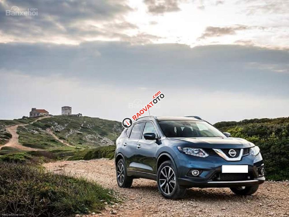 Bán ô tô Nissan X- Trail 2.0 SL đời 2017, màu xanh, khuyến mại phụ kiện và tiền mặt-0