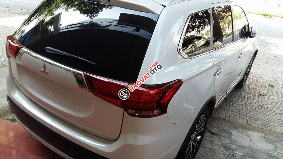 Bán Mitsubishi Outlander All New 2017, xe nhập Nhật, giao xe ngay, đủ màu, liên hệ: 094 667 0103-4