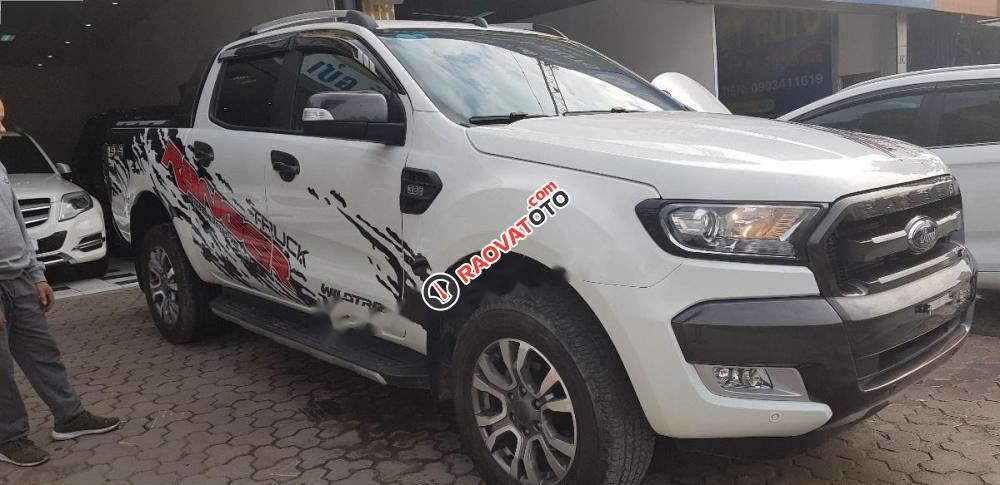 Cần bán Ford Ranger Wildtrak 3.2L AT đời 2016, màu trắng, nhập khẩu Thái Lan, giá tốt-1