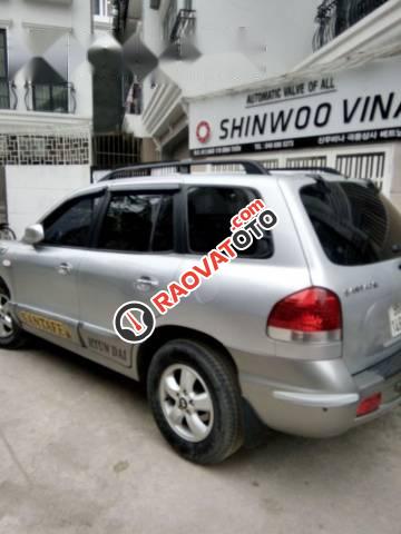 Bán gấp Hyundai Santa Fe đời 2005, màu bạc số tự động  -0