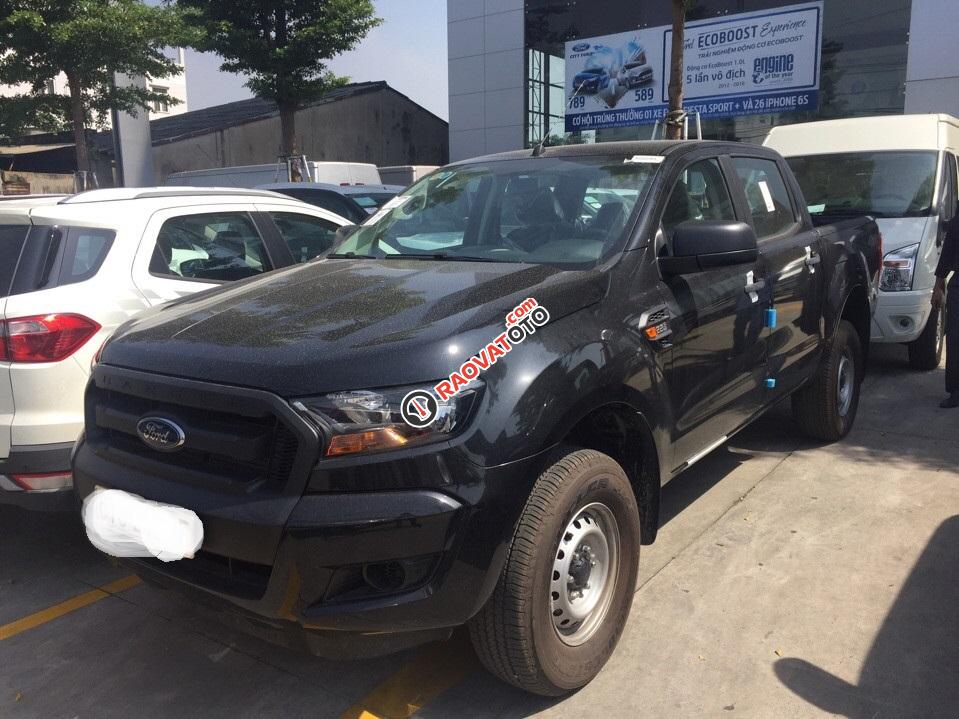 Bán Ford Ranger XL mầu đen, 2 cầu số sàn, giao ngay-0