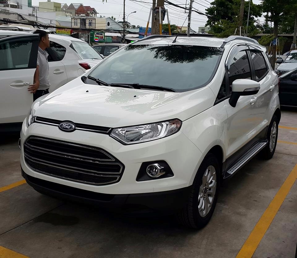 Cần bán xe Ford EcoSport đời 2017, màu trắng, nhập khẩu chính hãng, 599 triệu-1