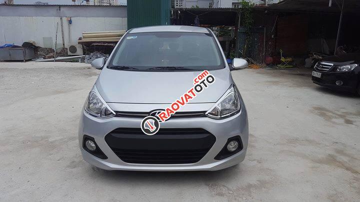 Bán Hyundai Grand i10 2018, màu bạc, giá cực tốt, khuyến mãi đầy đủ-0