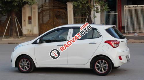 Cần bán gấp Hyundai Grand i10 1.0 MT năm 2015, màu trắng-0