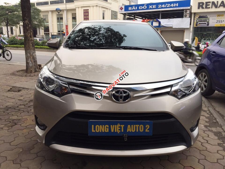 Bán xe Toyota Vios 1.5G đời 2015, màu vàng cát-0