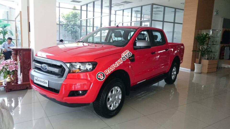 Bán Ford Ranger XLS MT mầu đỏ, giá tốt giao ngay-0