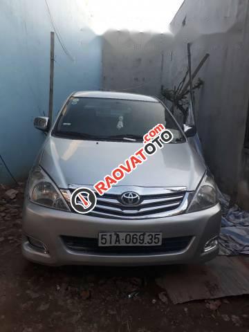 Bán xe Toyota Innova 2009, màu bạc-3