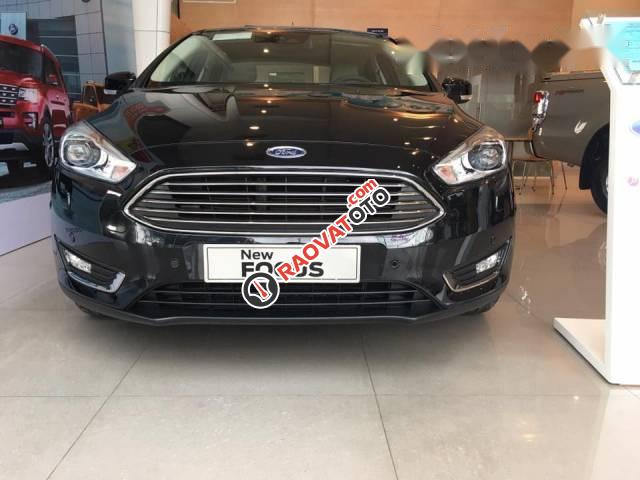 Bán Ford Focus 1.5L Ecoboost đời 2017, màu đen-3