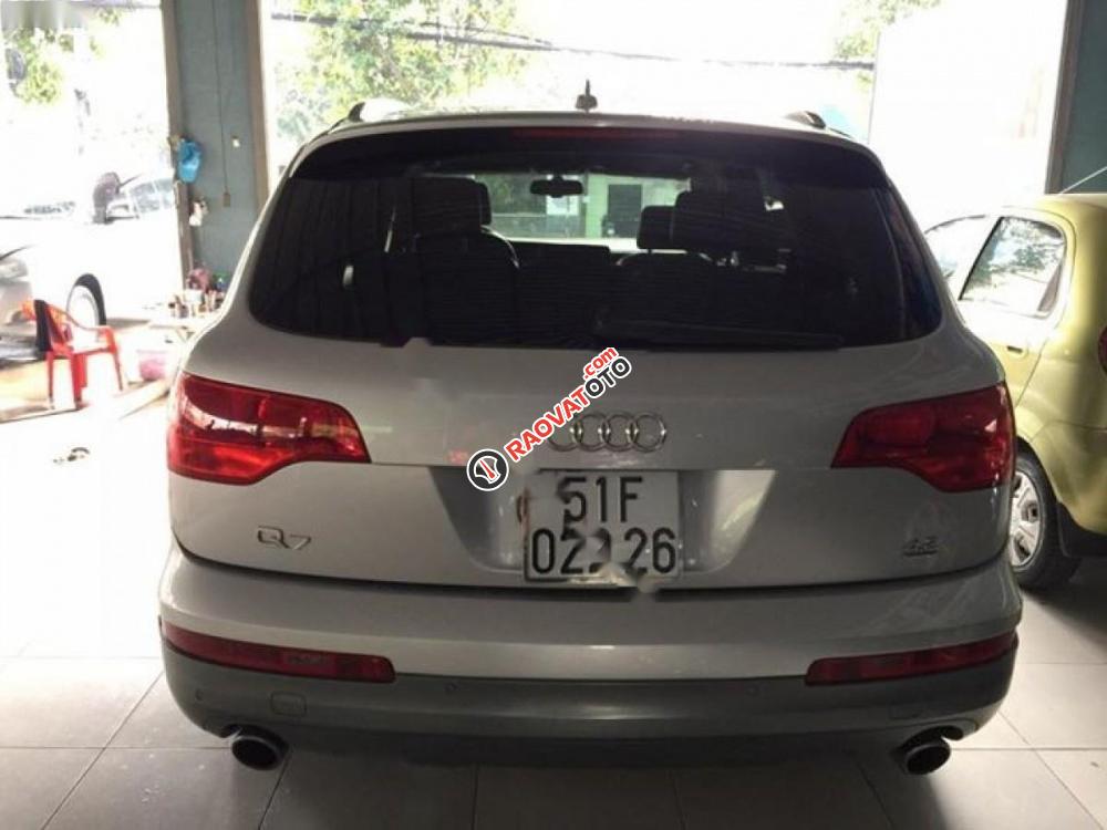 Bán ô tô Audi Q7 4.2AT đời 2007, màu bạc, nhập khẩu nguyên chiếc-4