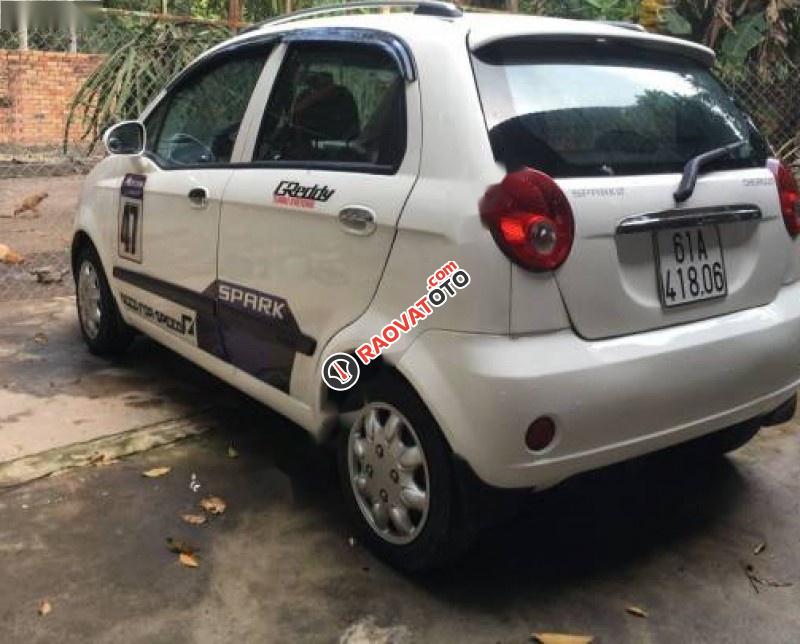 Bán Chevrolet Spark năm 2009, màu trắng-3