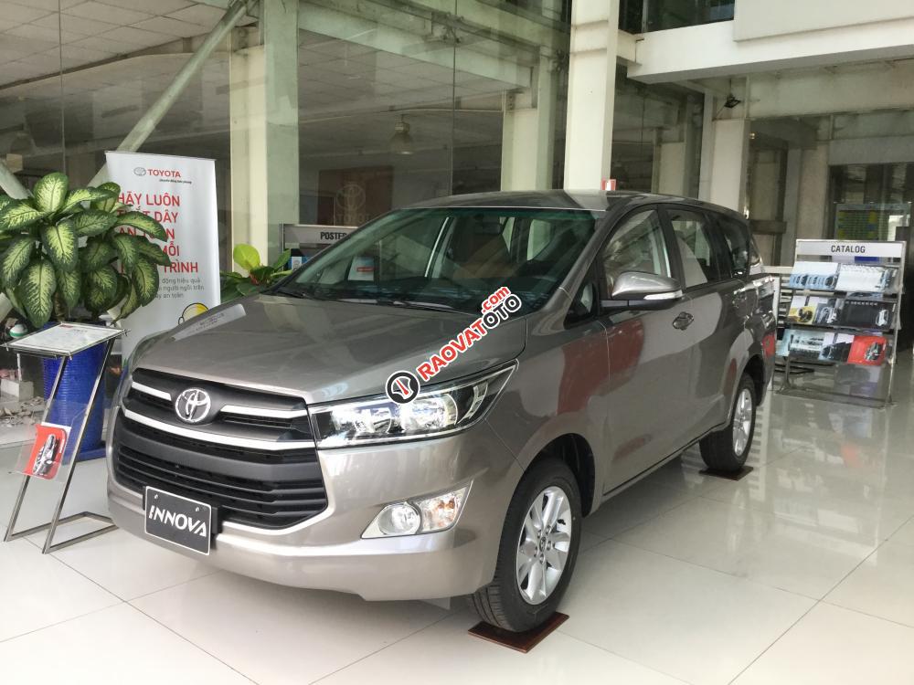 Bán Innova số sàn rẻ nhất tại Đồng Nai - Tặng bảo hiểm, phụ kiện 70tr. Trả góp 90% - Hotline: 0933893233-1