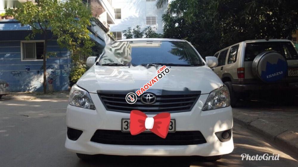 Bán ô tô Toyota Innova đời 2015, màu trắng-9