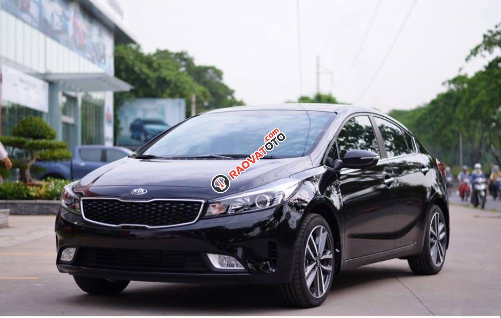 Bán Kia Cerato 1.6MT đời 2018, màu đen giá cạnh tranh-0