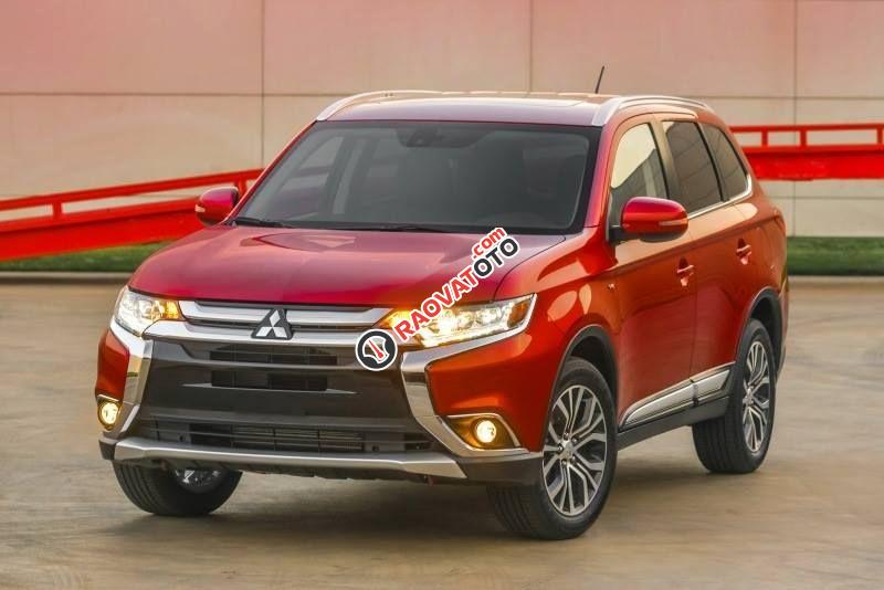 Bán Mitsubishi Outlander 2017 tại Quảng Bình, giao xe ngay, CTKM cực hot, đủ màu, Hotline: 094 667 0103-0