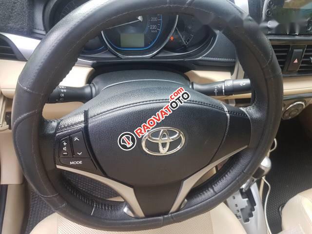 Bán xe Toyota Vios AT 2017, màu bạc số tự động-1