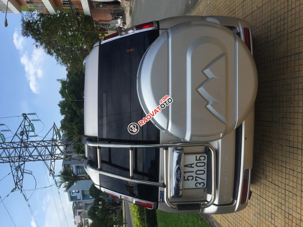 Ford Everest 2012 số sàn, màu hồng phấn, 595tr-4