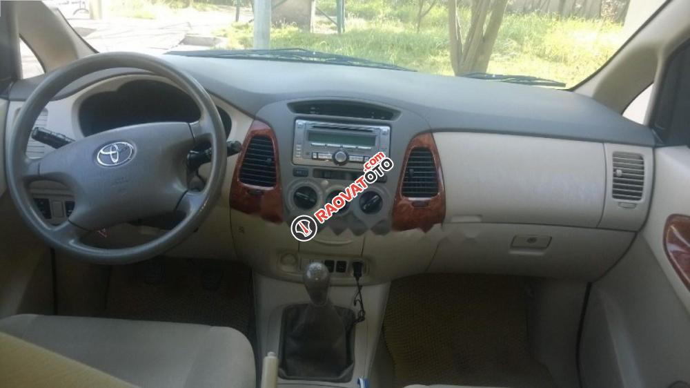 Bán Toyota Innova 2.0G đời 2008, màu đen chính chủ-1