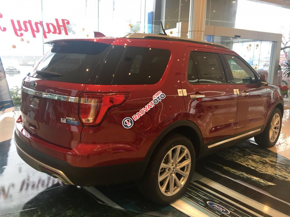 Ford Long Biên cần bán xe Ford Explorer năm 2017, màu đỏ, xe nhập-3