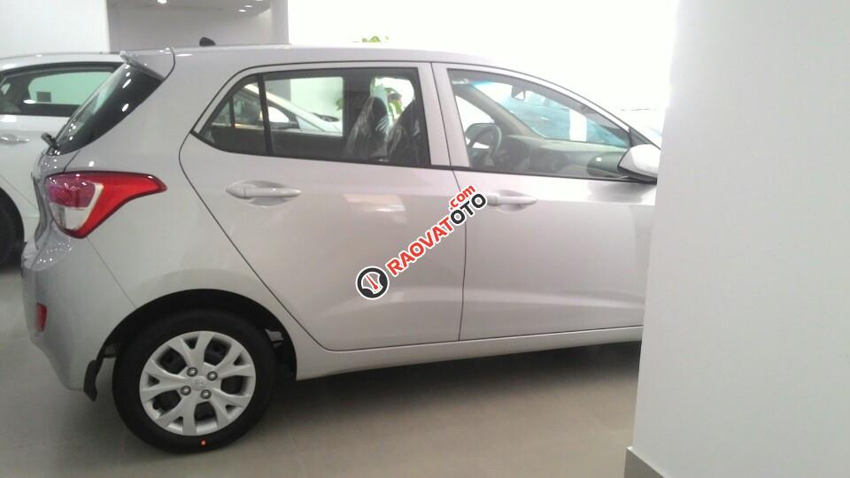 Hyundai Grand i10 1.0 Base thích hợp chạy Grab, Uber giá có thể thương lượng. LH: 0938107556-1