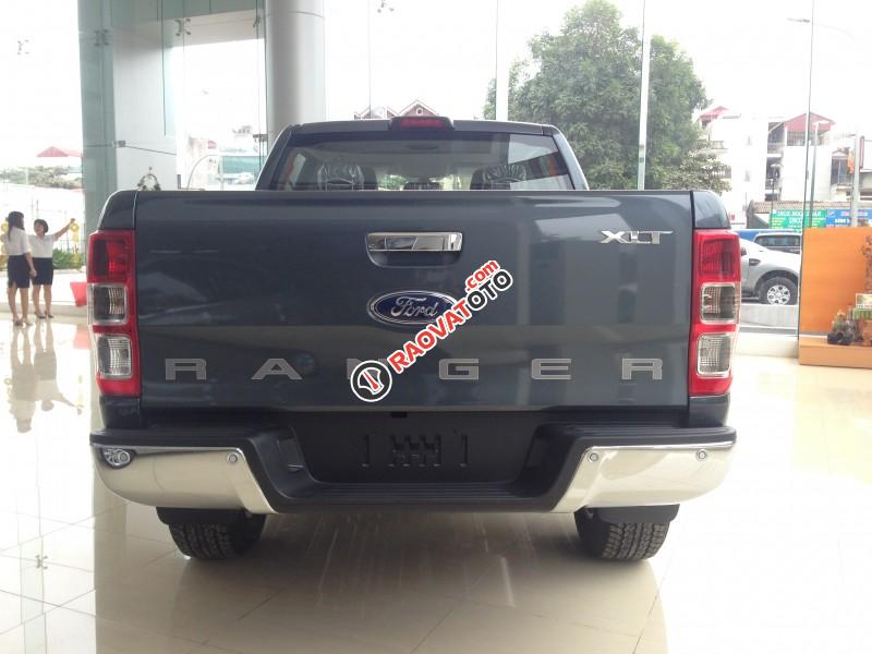 Trả góp Bank 80% và hỗ trợ giao xe tại Bắc Kạn, Ford Ranger XLT 2 cầu, số sàn 2017 phù hợp với địa hình-1